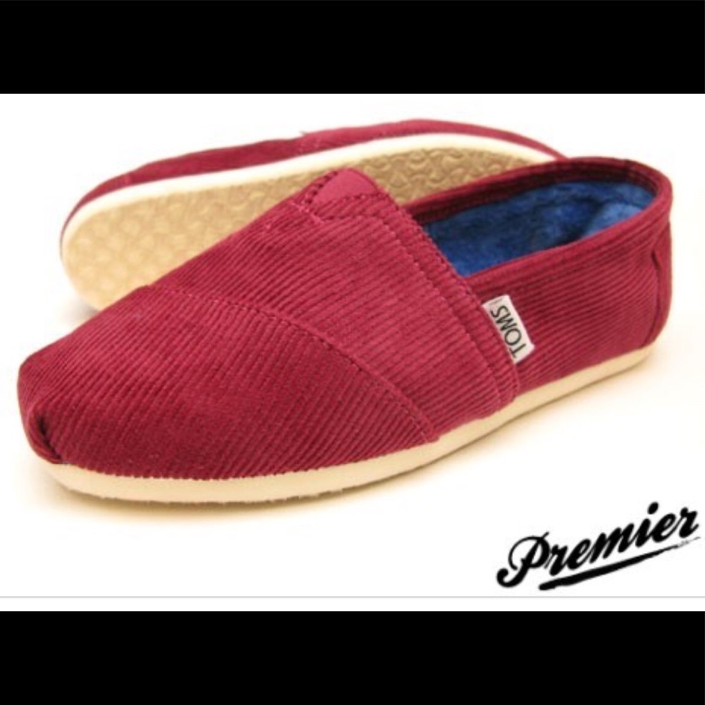 Burgundy corduroy TOMS